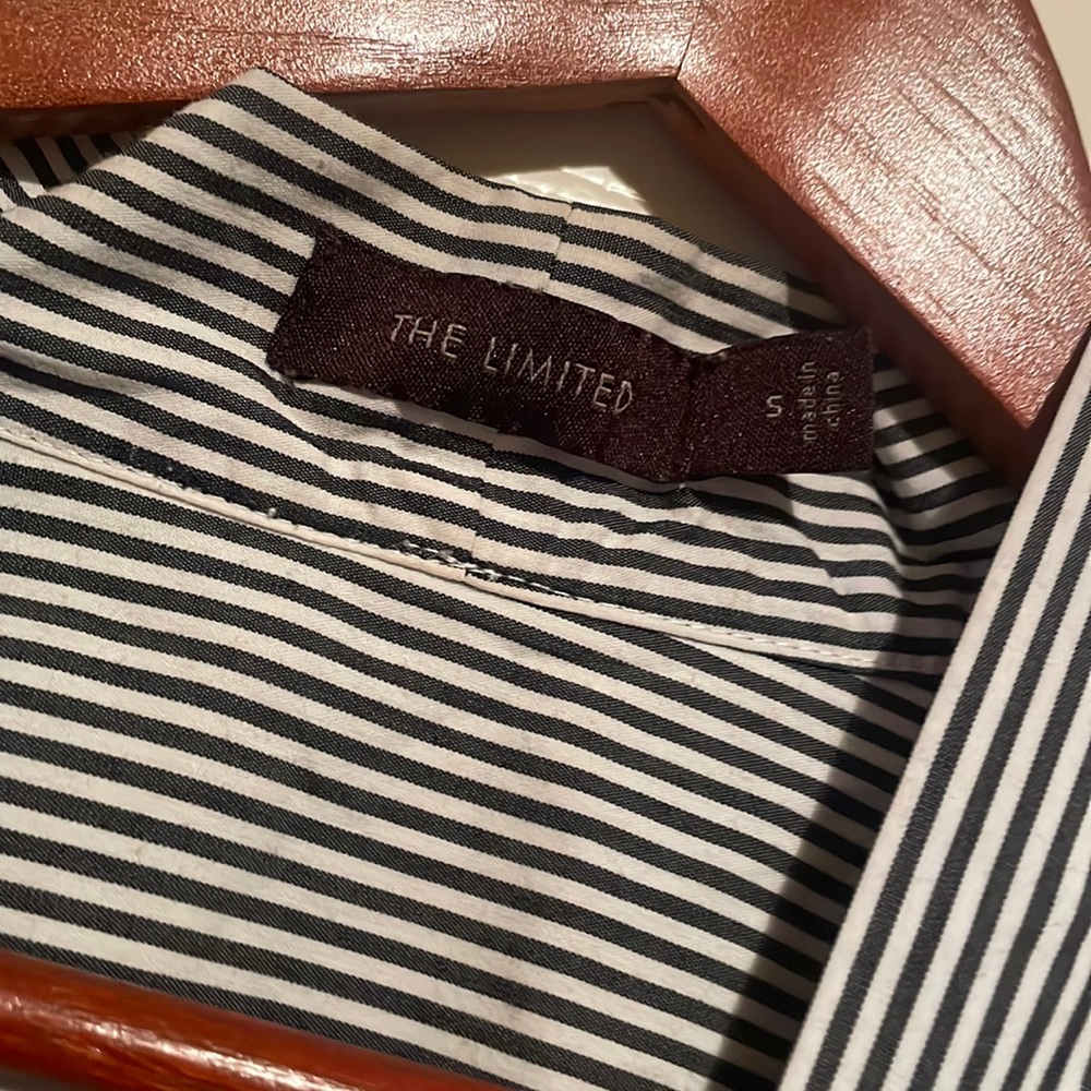 The limited striped blouse size S